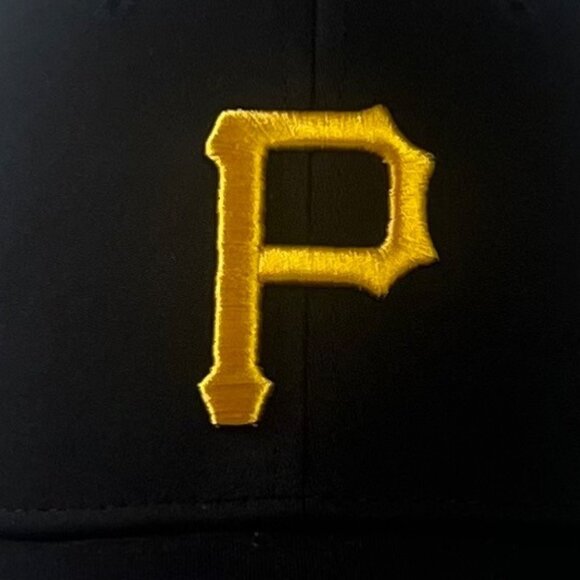 Pittsburgh Pirates Baseball Cap Black Embroidered P Logo Fanwear - Picture 7 of 9